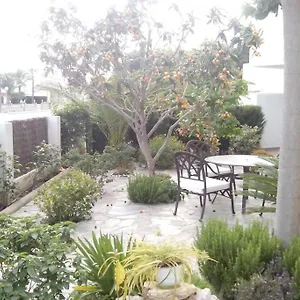 Bonito De 3 Hab. Con Jardin , Roses Spain